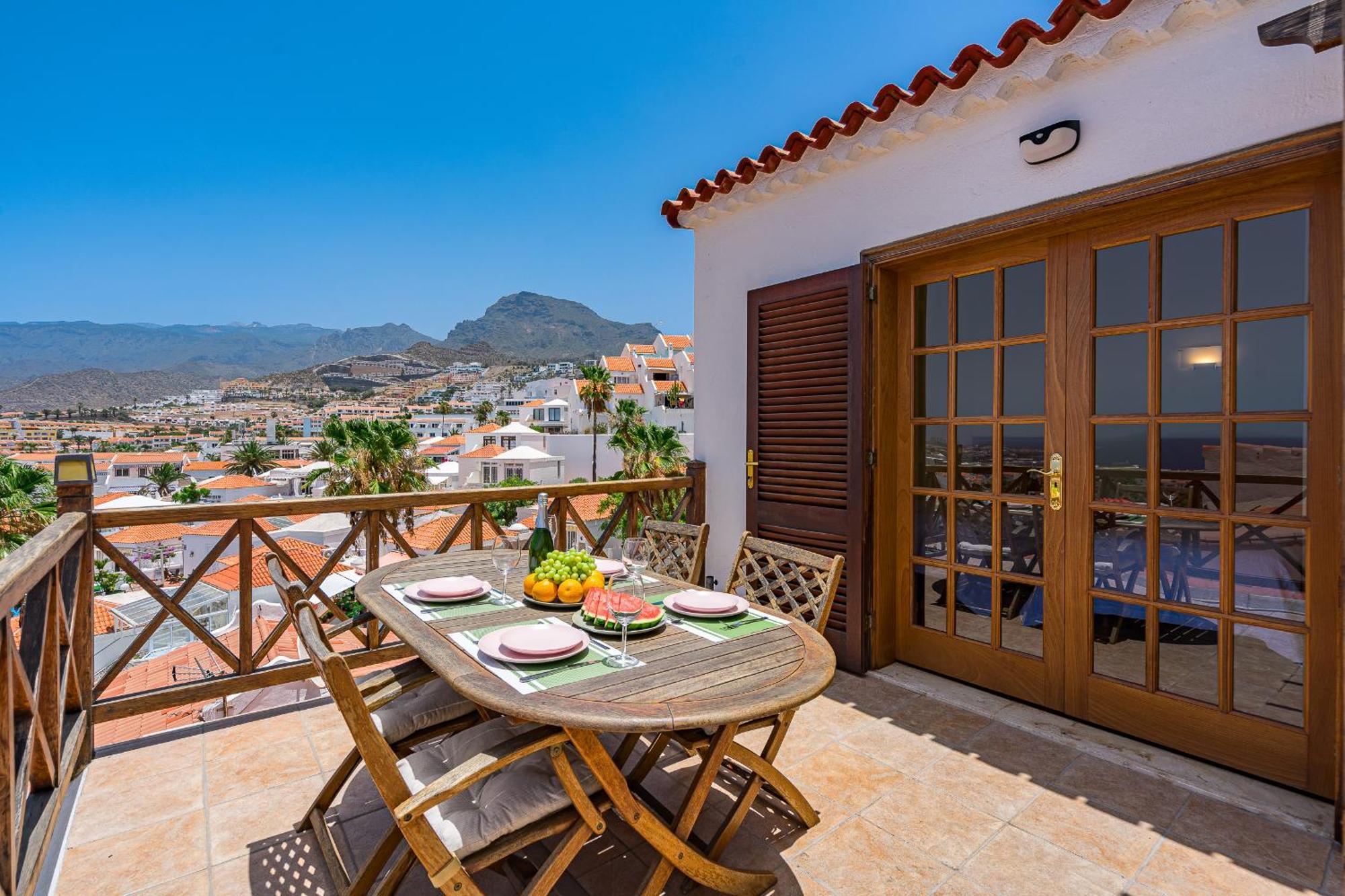 Buenavista Panoramic Villa In Costa Adeje Εξωτερικό φωτογραφία
